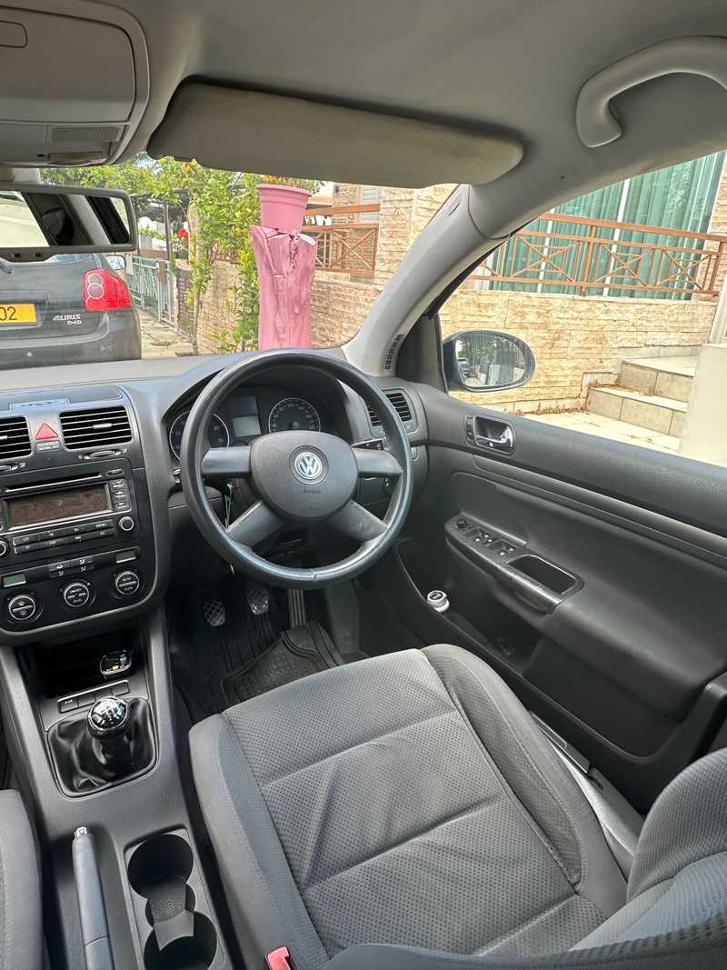 2004 Volkswagen Golf 1,6L 2004 Cyprus