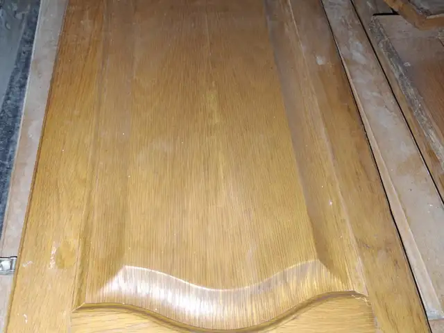 Solid wood furniture, Nicosia — Agia Eirini Lefkosias