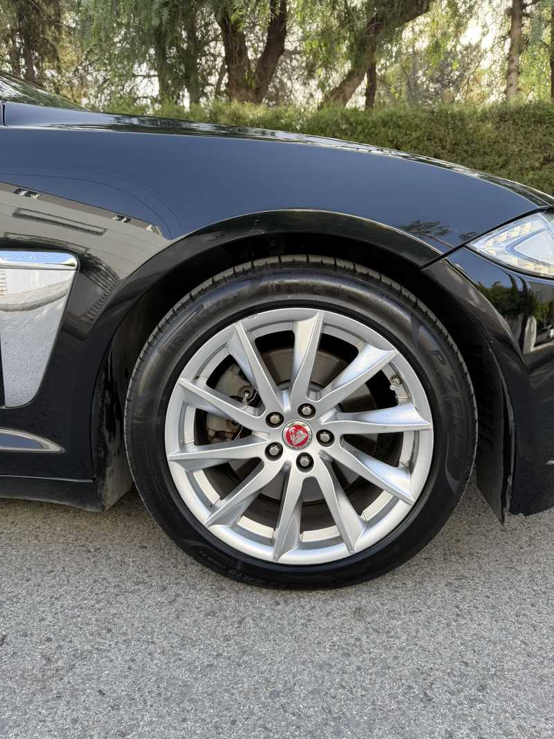 2014 Jaguar XF 2,2L 2014 Cyprus