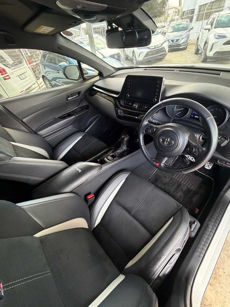 2021 Toyota C-HR 1,8L 2021 Cyprus