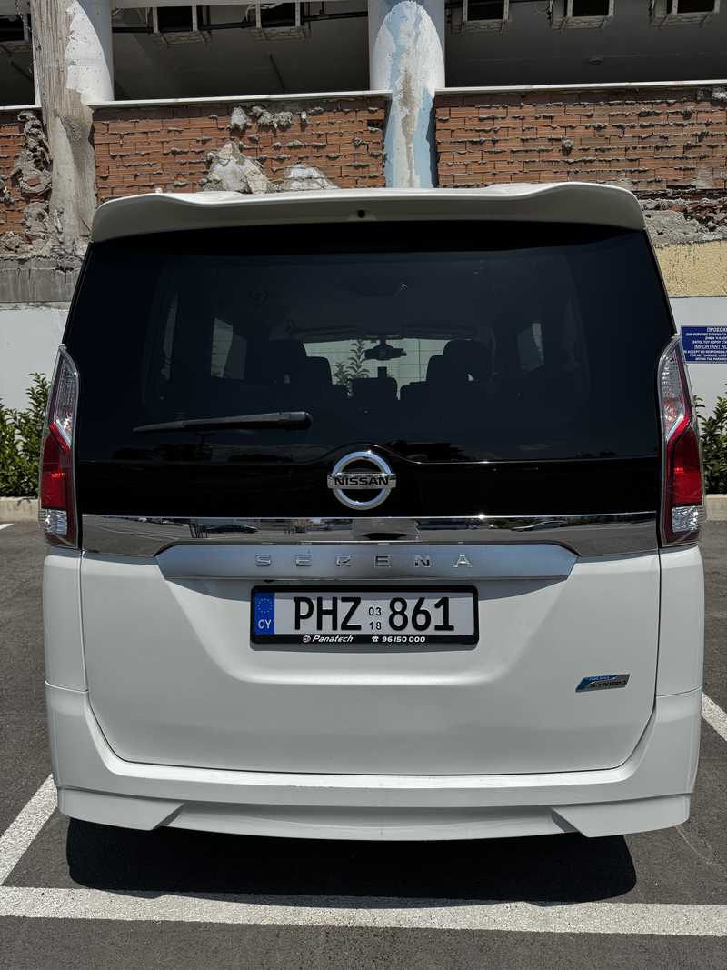 2018 Nissan Serena 2,0L 2018 Cyprus
