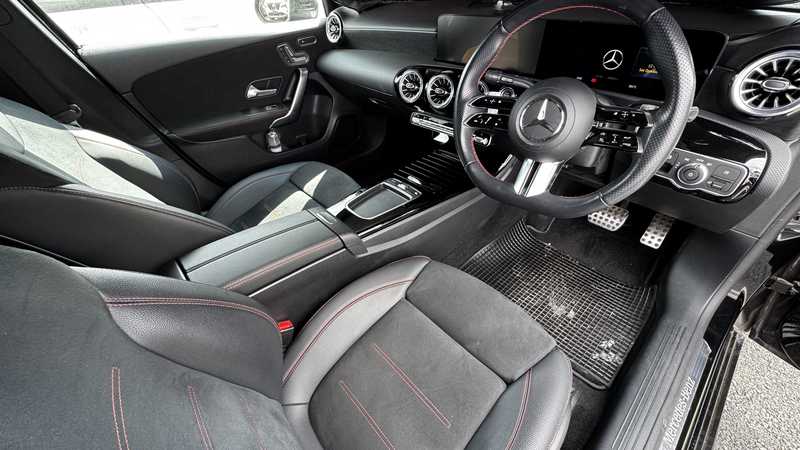 2025 Mercedes-Benz A-Class 2,0L 2025 Cyprus
