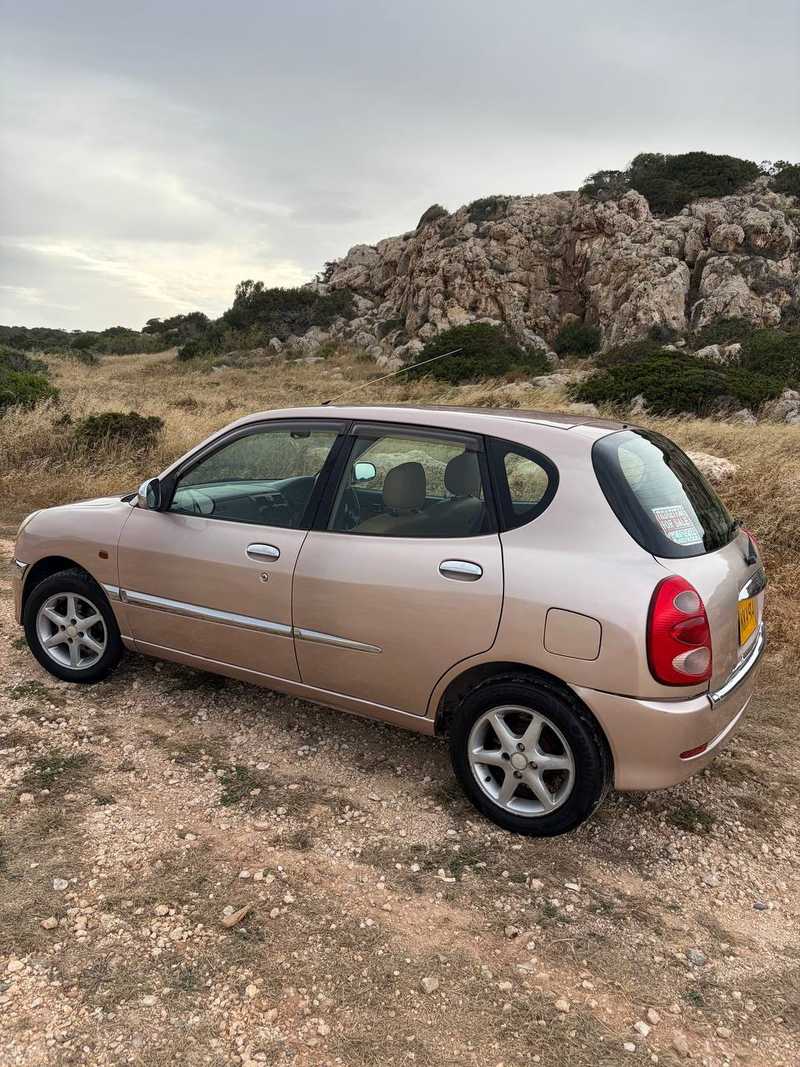 2002 Toyota Duet 1,0L 2002 Cyprus