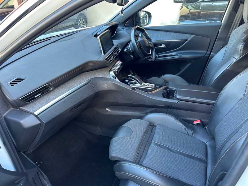 2020 Peugeot 5008 2,0L 2020 Cyprus