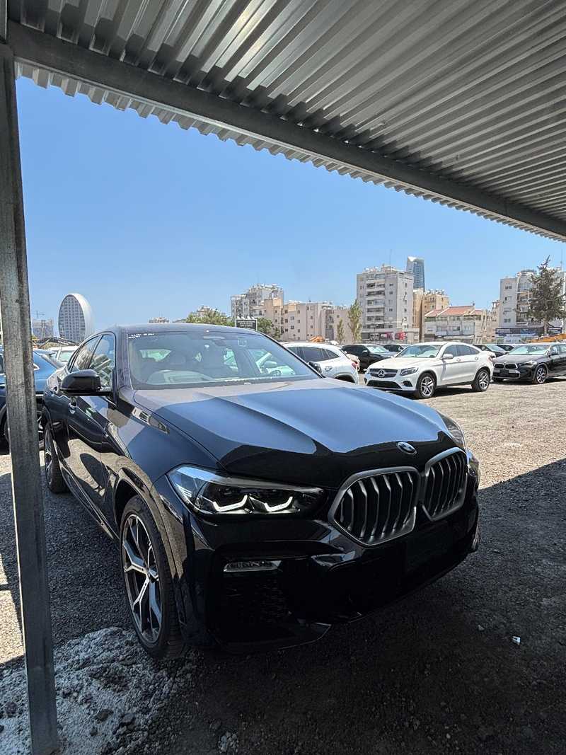 BMW X6 3,0L 2021