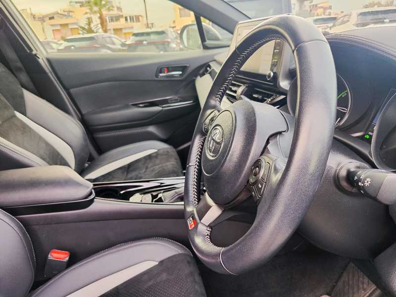 2022 Toyota C-HR 1,8L 2022 Cyprus
