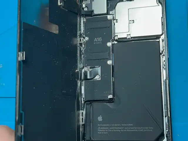 Αλλαγή μπαταρίας κινητού λευκωσία | battery replacement, Nicosia — Agioi Omologites