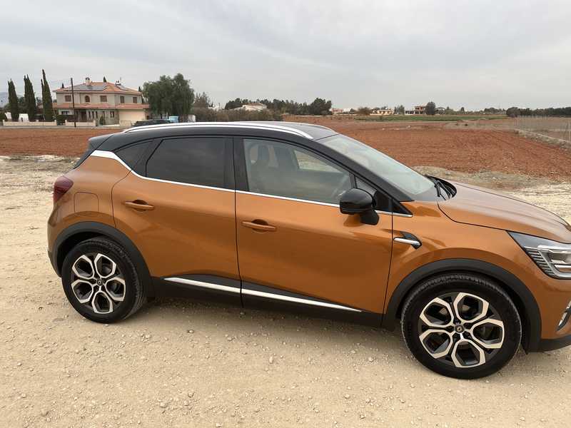 2021 Renault Captur 1,3L 2021 Cyprus