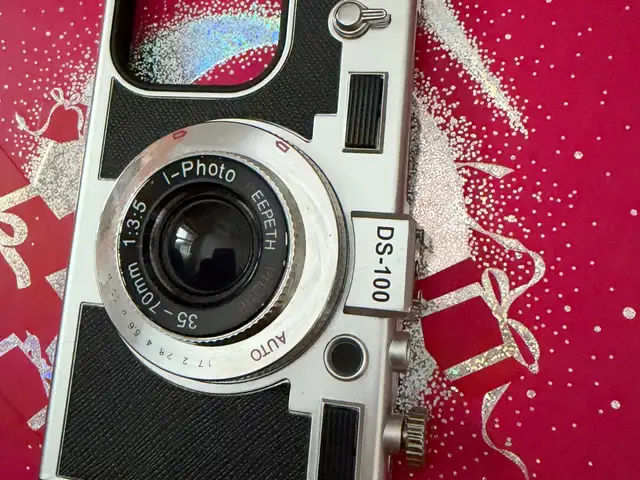 Iphone 15 pro, emily in paris phone cover, Επαρχία Πάφου — Μεσόγη