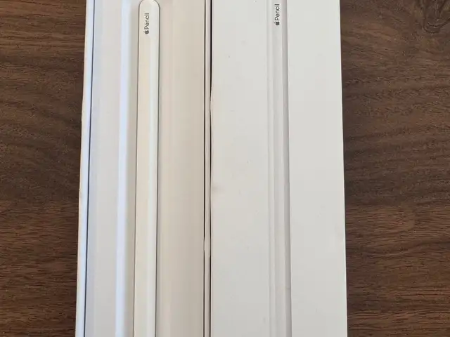 Apple pencil new, Nicosia — Lakatameia - Archangelos-Anthoupoli