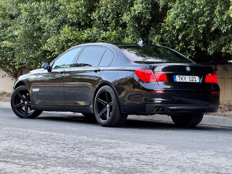 2011 BMW 7-Series 3,0L 2011 Cyprus