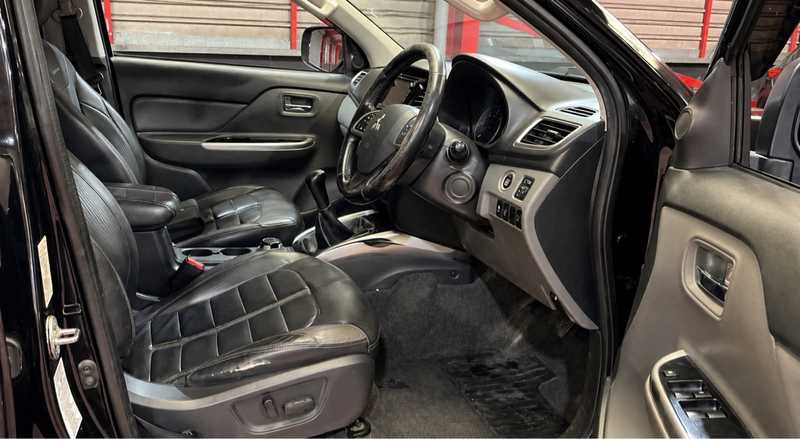 2015 Mitsubishi L200 2,4L 2015 Cyprus