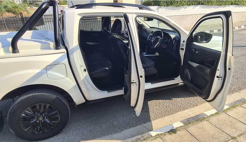 2018 Nissan Navara 2,3L 2018 Cyprus