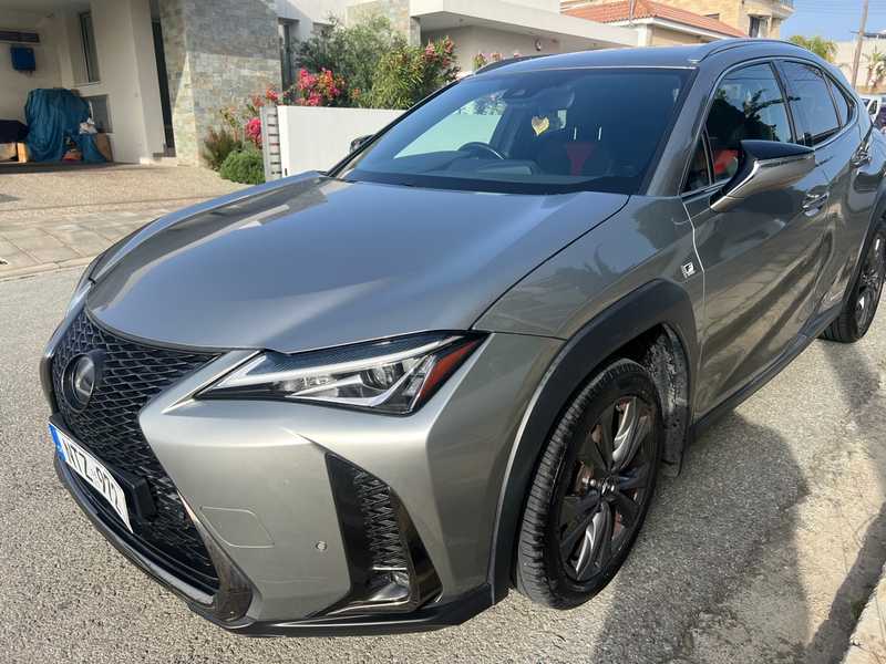 Lexus UX 2,0L 2020
