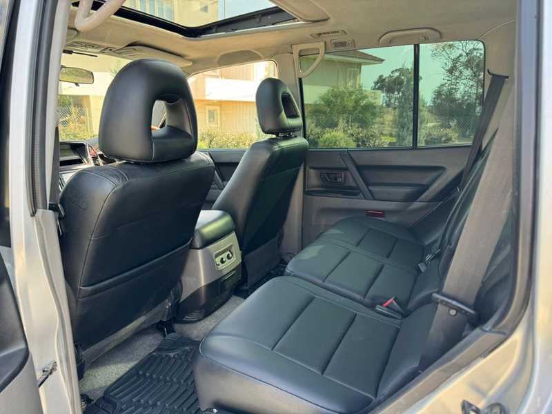 2001 Mitsubishi Pajero 3,2L 2001 Cyprus
