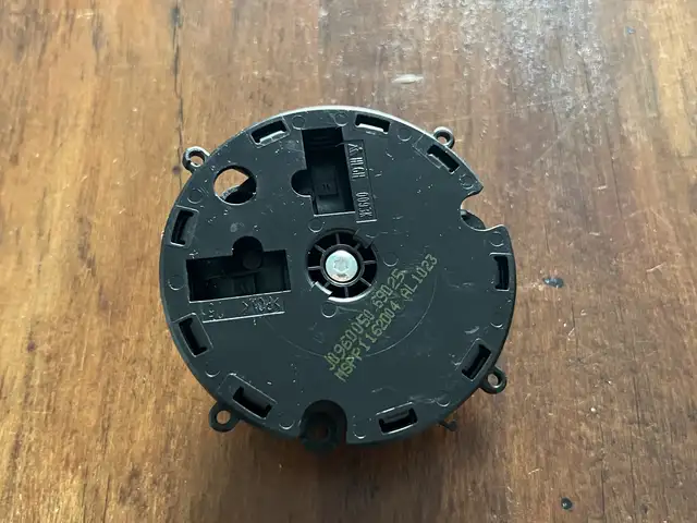 Mercedes sl slk sls class r172 c190 r197 r231 genuine mirror motor right 3-pin, Επαρχία Λεμεσού — Γερμασόγεια