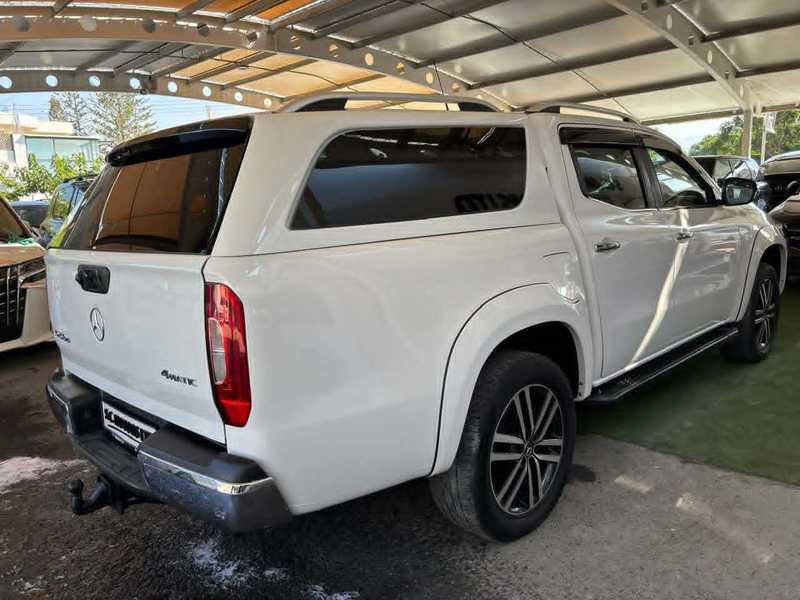 2019 Mercedes-Benz X-Class 2,3L 2019 Cyprus