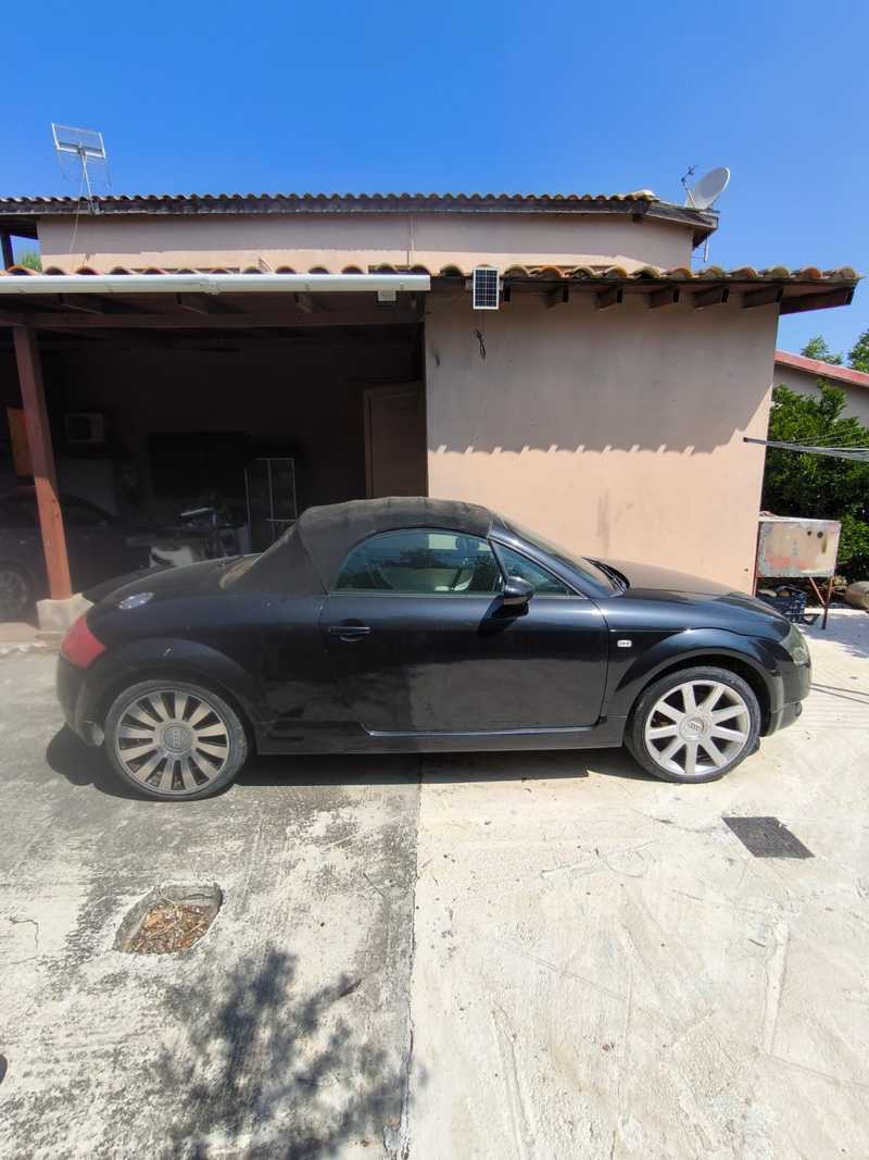 2003 Audi TT 1,8L 2003 Cyprus