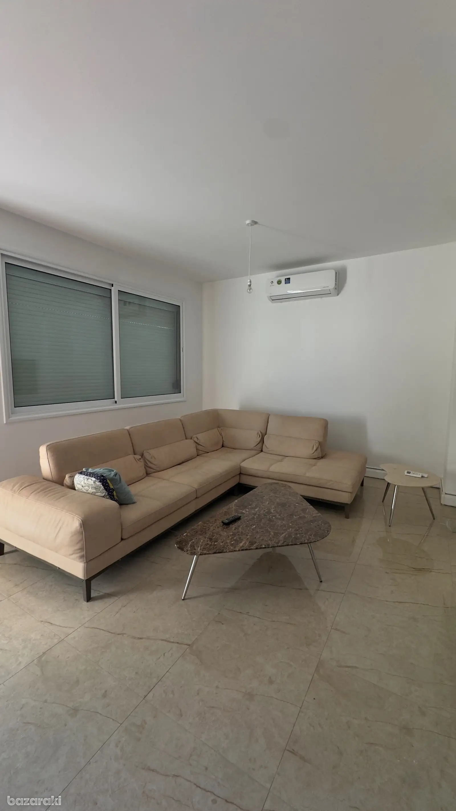 House, 4 bedrooms — 3