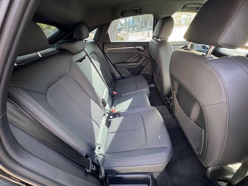 2022 Audi Q3 2,0L 2022 Cyprus