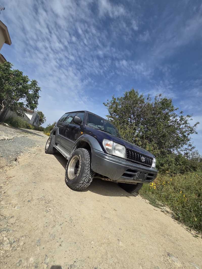 1998 Toyota Land Cruiser 80 3,0L 1998 Cyprus
