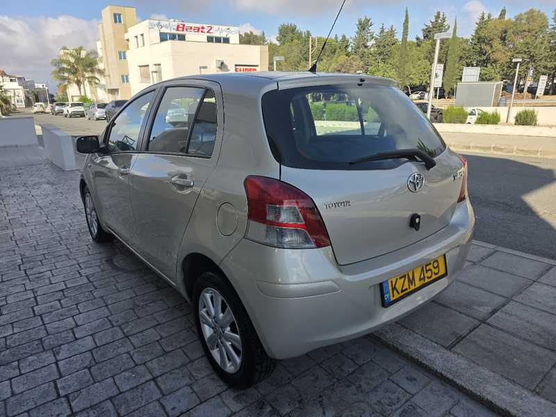 2011 Toyota Yaris 1,3L 2011 Cyprus