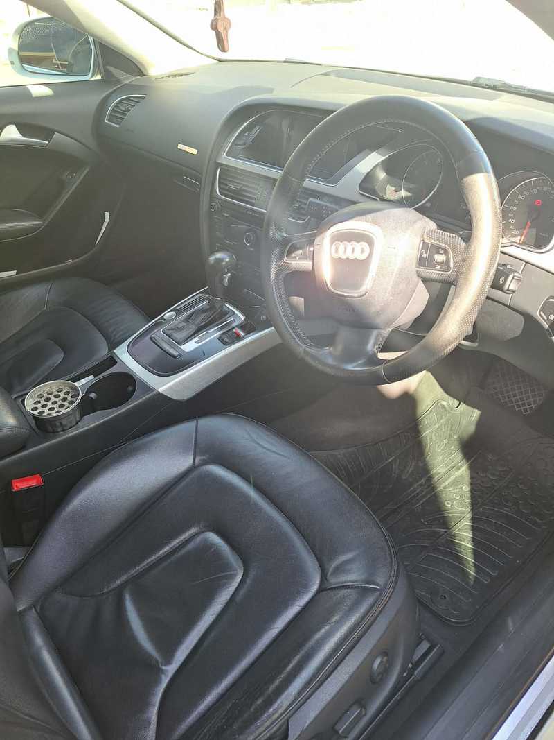 2009 Audi A5 2,0L 2009 Cyprus