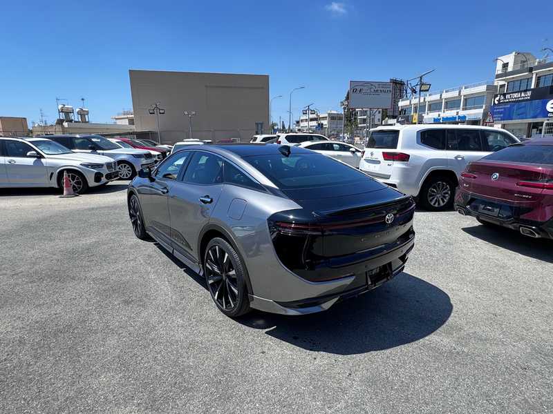 2023 Toyota Crown 2,4L 2023 Cyprus