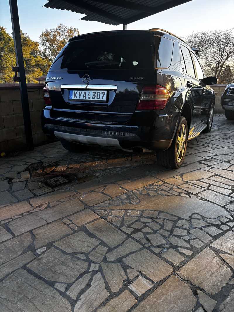 2008 Mercedes-Benz M-Class 2,8L 2008 Cyprus