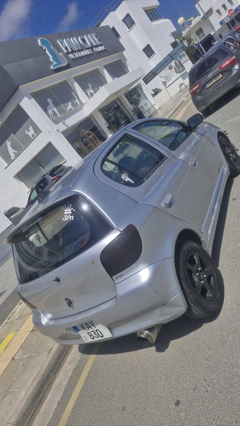 2000 Toyota Vitz 1,0L 2000 Cyprus