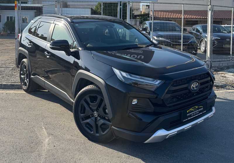 Toyota RAV4 2,5L 2023