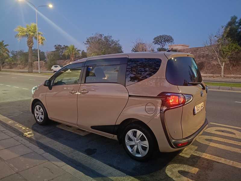 2021 Toyota Sienta 1,5L 2021 Cyprus
