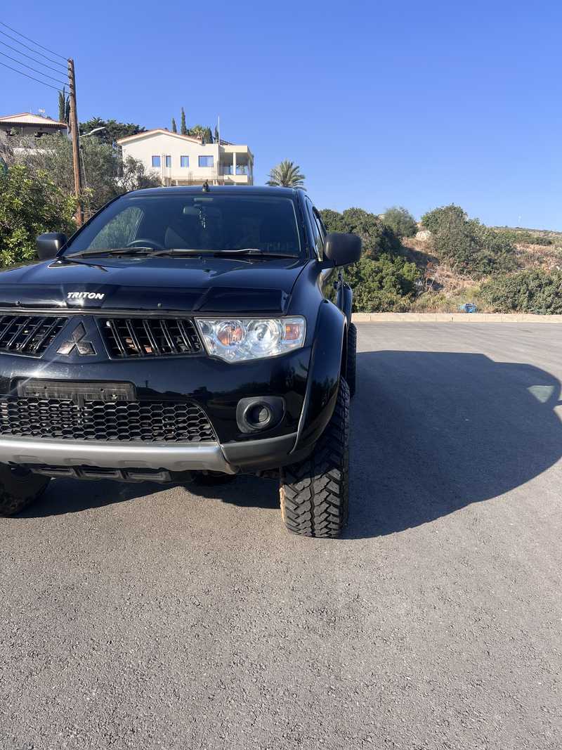 2010 Mitsubishi L200 2,5L 2010 Cyprus