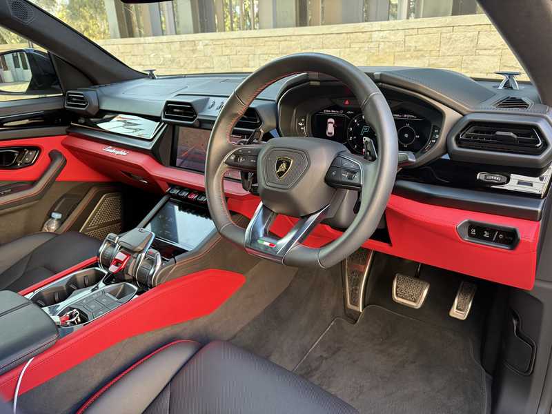 2026 Lamborghini Urus 4,0L 2026 Cyprus
