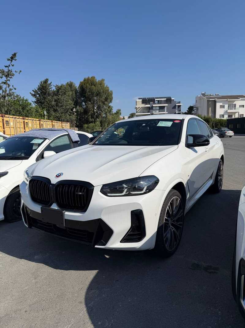 2022 BMW X4 3,0L 2022 Cyprus