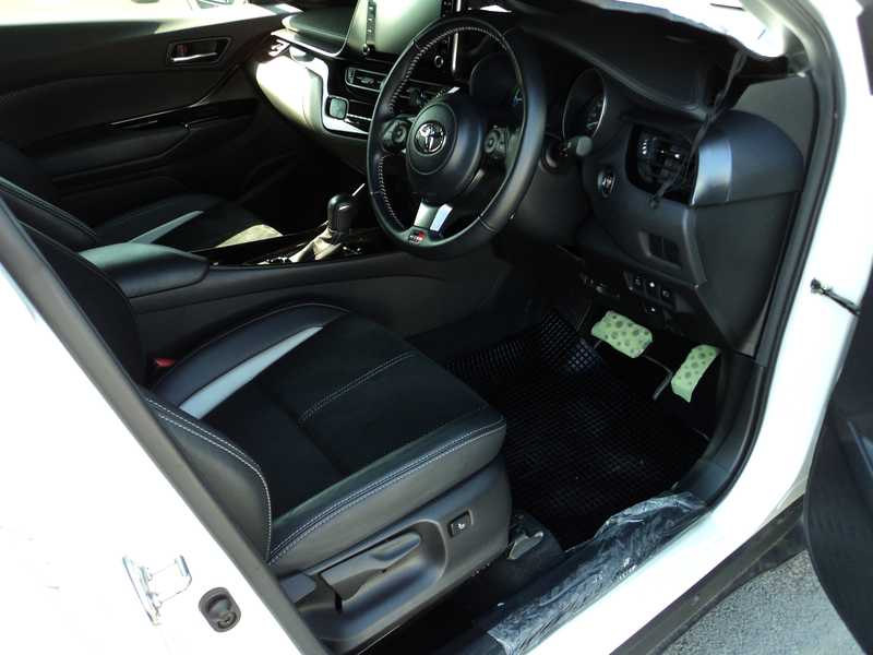 2023 Toyota C-HR 1,8L 2023 Cyprus
