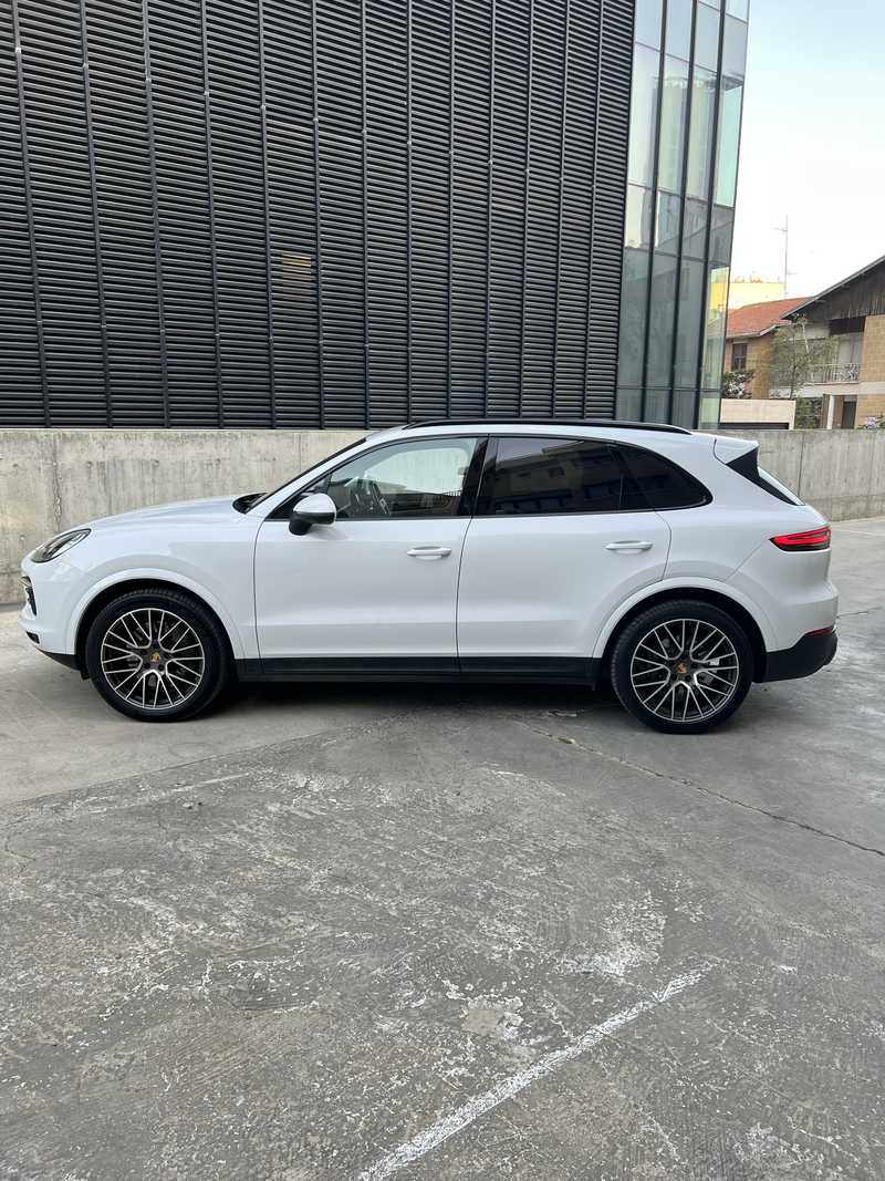 2019 Porsche Cayenne 3,0L 2019 Cyprus