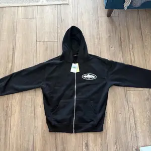 Corteiz black zip up hoodie, Nicosia — Latsia - Agios Eleftherios
