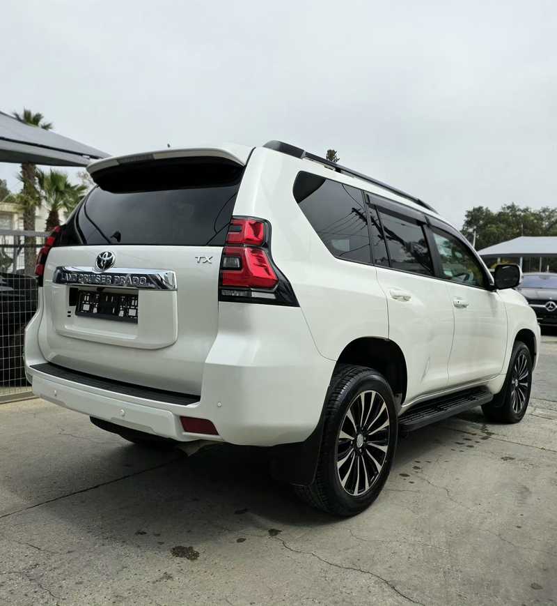 2022 Toyota Land Cruiser Prado 2,8L 2022 Cyprus