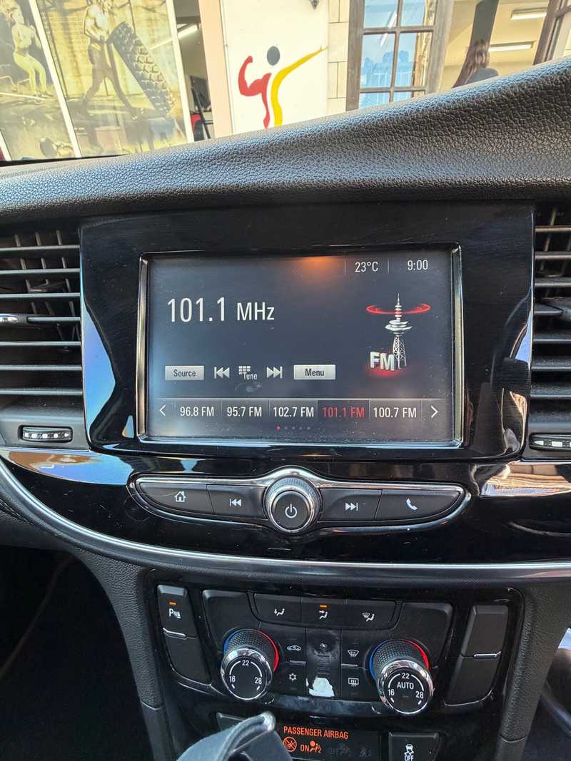 2017 Opel, Vauxhall Mokka 1,6L 2017 Cyprus