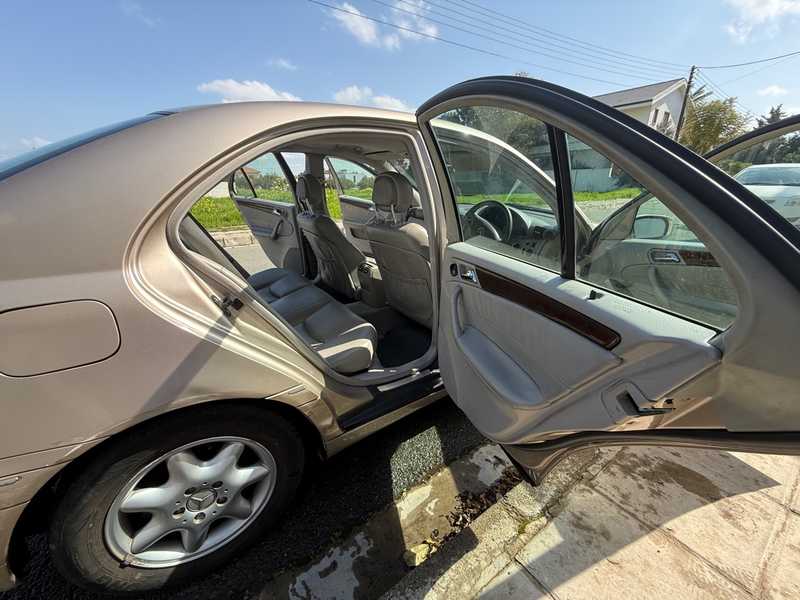 2002 Mercedes-Benz C-Class 2,0L 2002 Cyprus