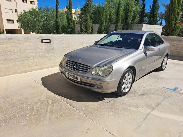 Mercedes-Benz CLK-Class