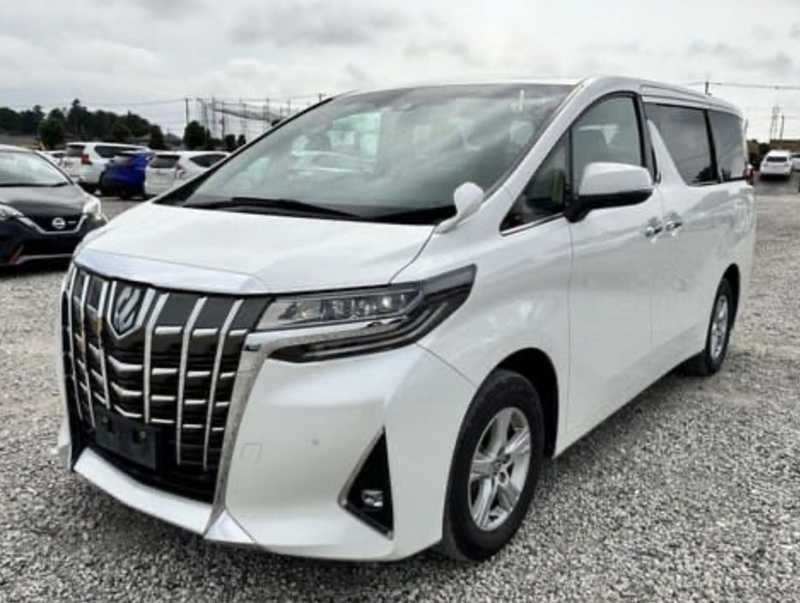 Toyota Alphard 2,5L 2023