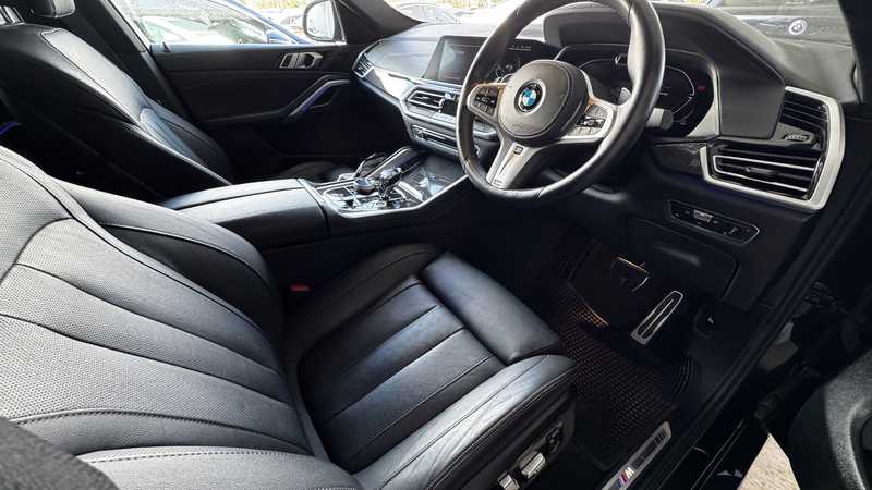 2022 BMW X6 3,0L 2022 Cyprus