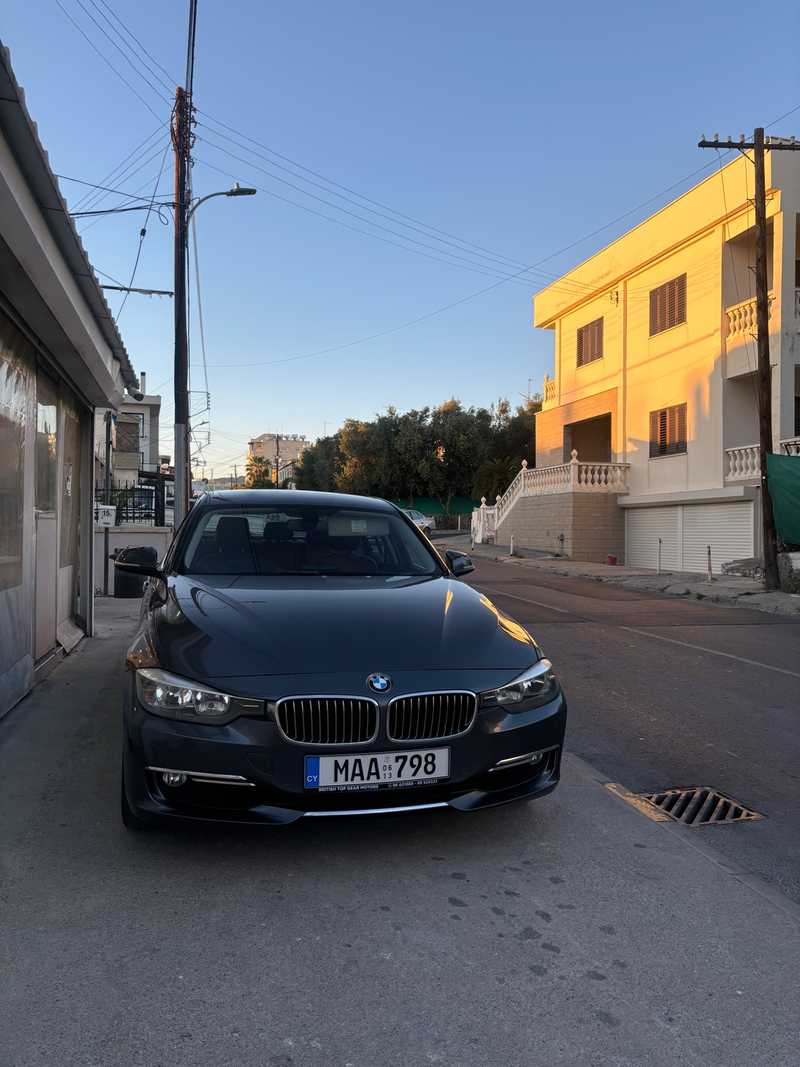 BMW 3-Series 2,0L 2013