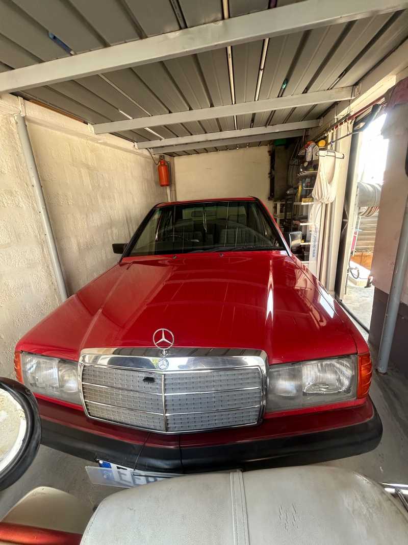 1991 Mercedes-Benz E-Class 1,8L 1991 Cyprus