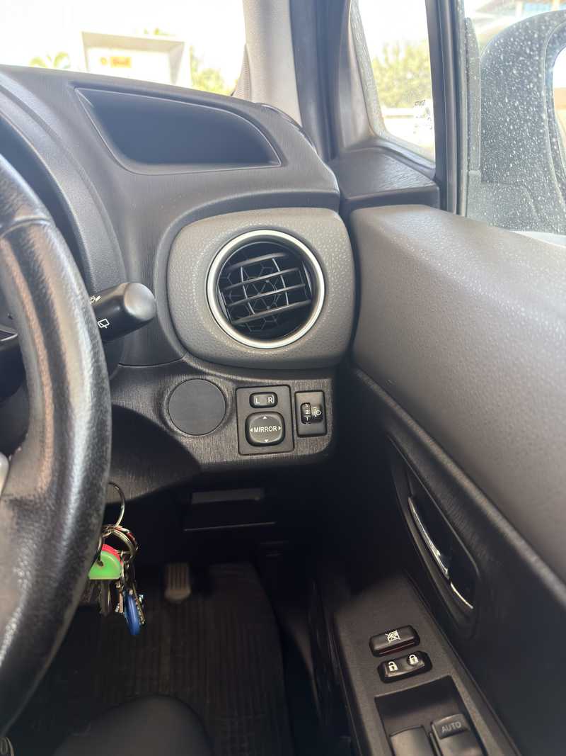 2012 Toyota Yaris 1,3L 2012 Cyprus