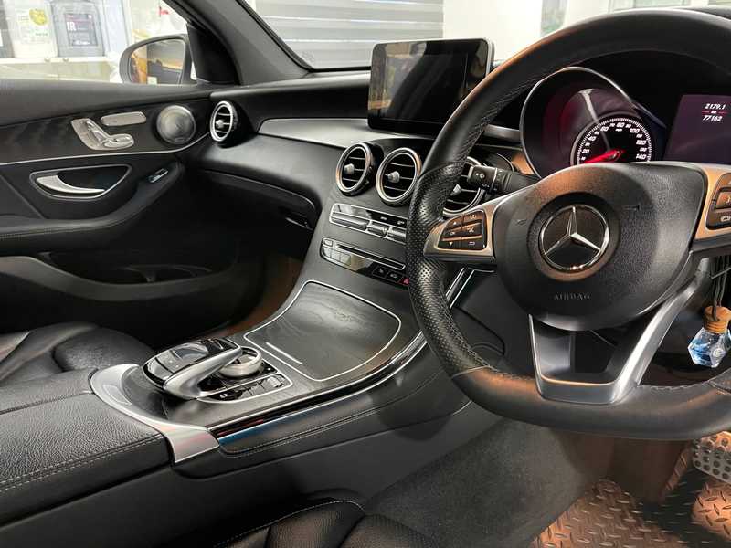 2017 Mercedes-Benz GLC-Class 2,5L 2017 Cyprus