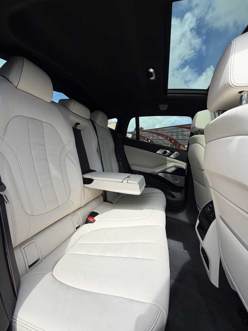 2021 BMW X6 4,4L 2021 Cyprus