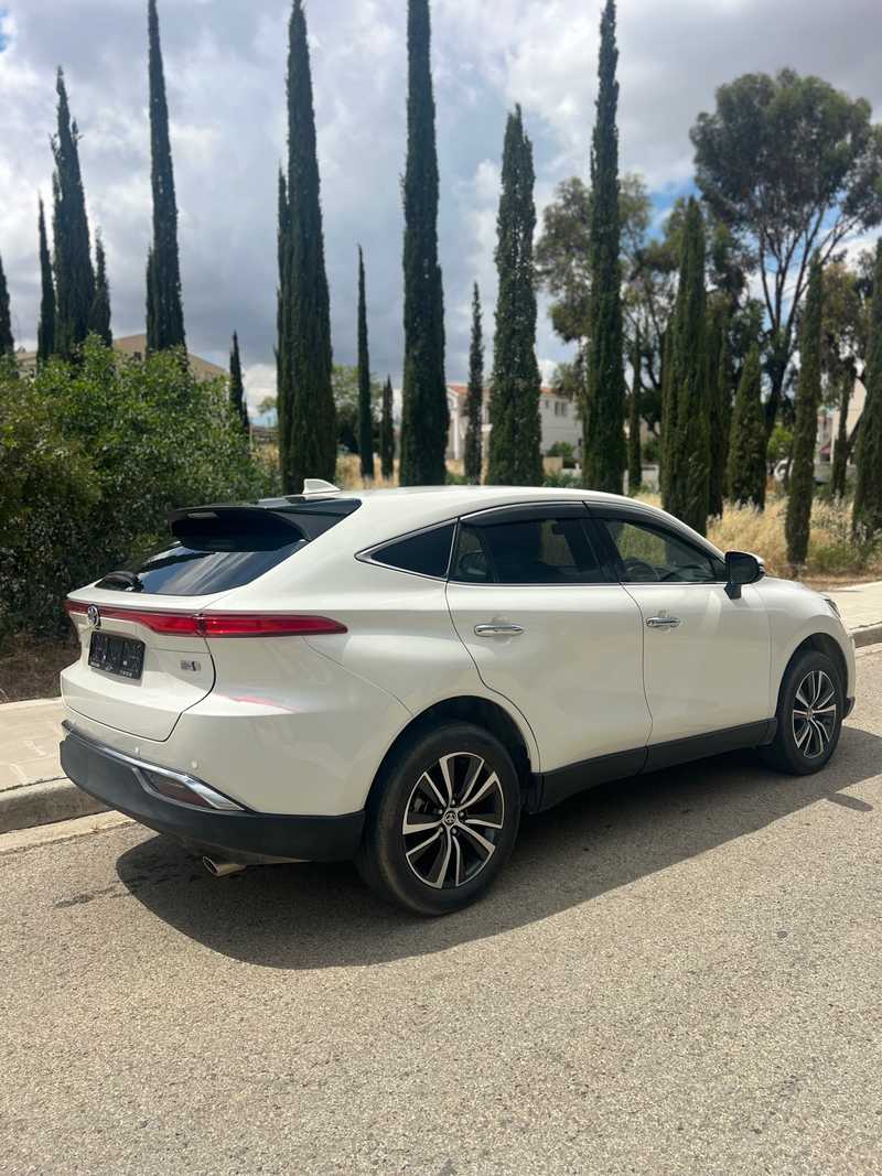 2023 Toyota Harrier 2,5L 2023 Cyprus